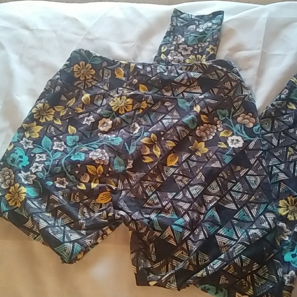 LuLaRoe leggings